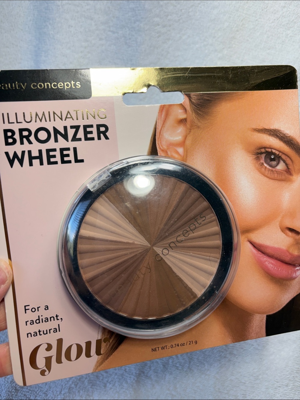 🌹5 for $25🌹 Beauty Concepts Illuminating Bronzer Wheel